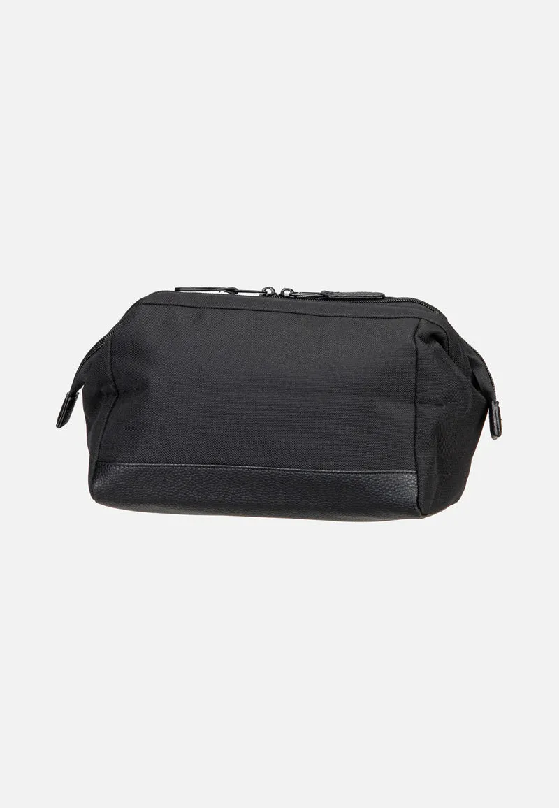 Travel Kit Recycled Oxford Medium Berlin - Kulturbeutel