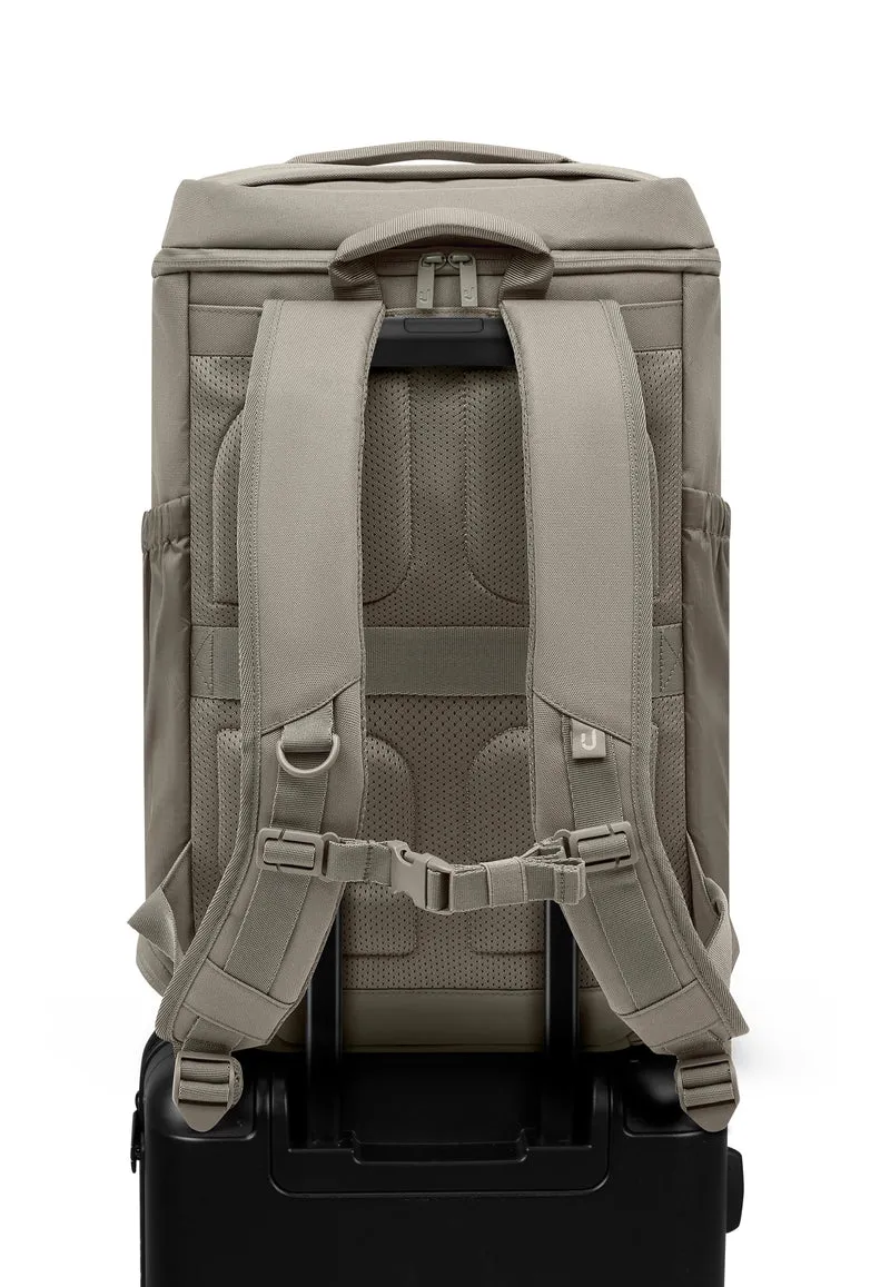 Kian Medium Desert Grey - Rucksack