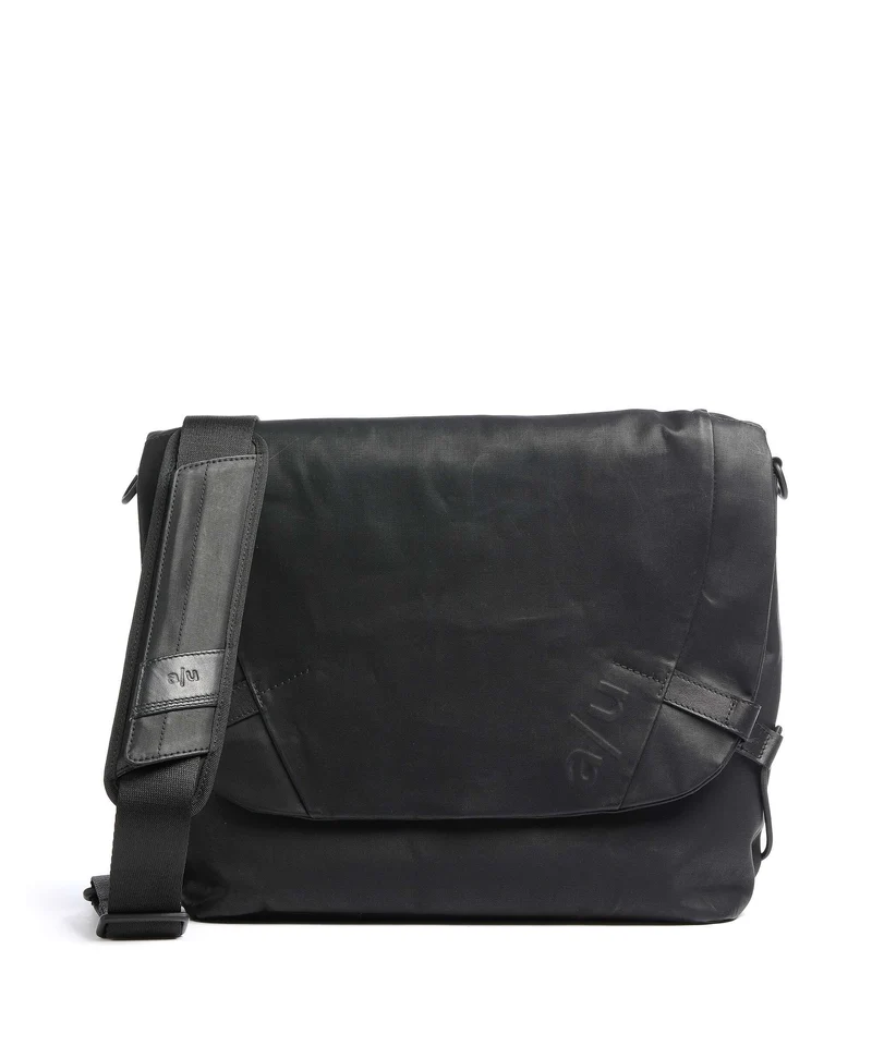 Aunts & Uncles Japan Matsumoto Kuriertasche black