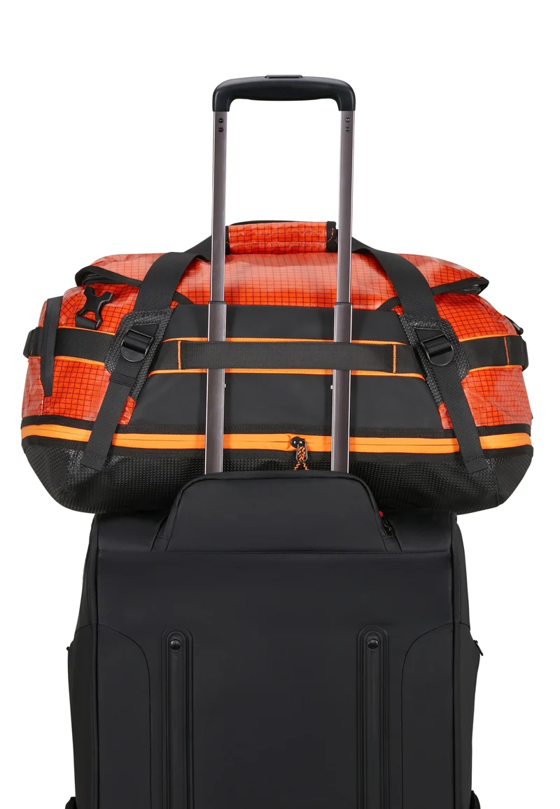 Outtrax Duffle S Exp 45l/55l Tangerine Red - Dufflebag