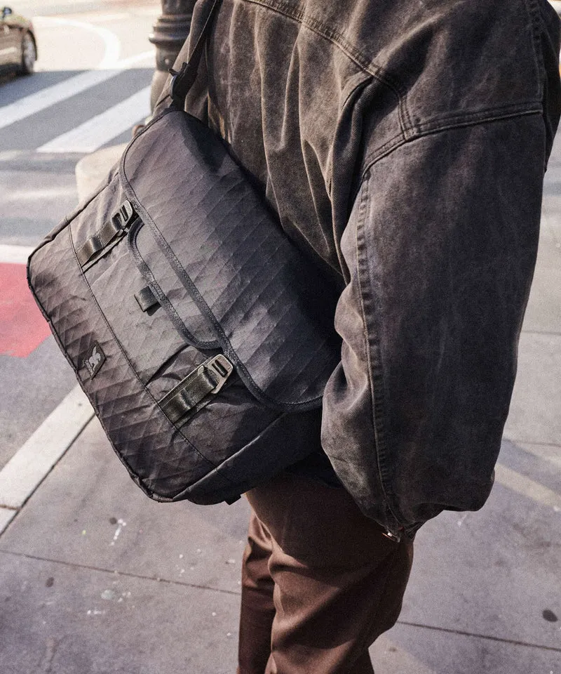 Chrome Midtown 20 Kuriertasche black