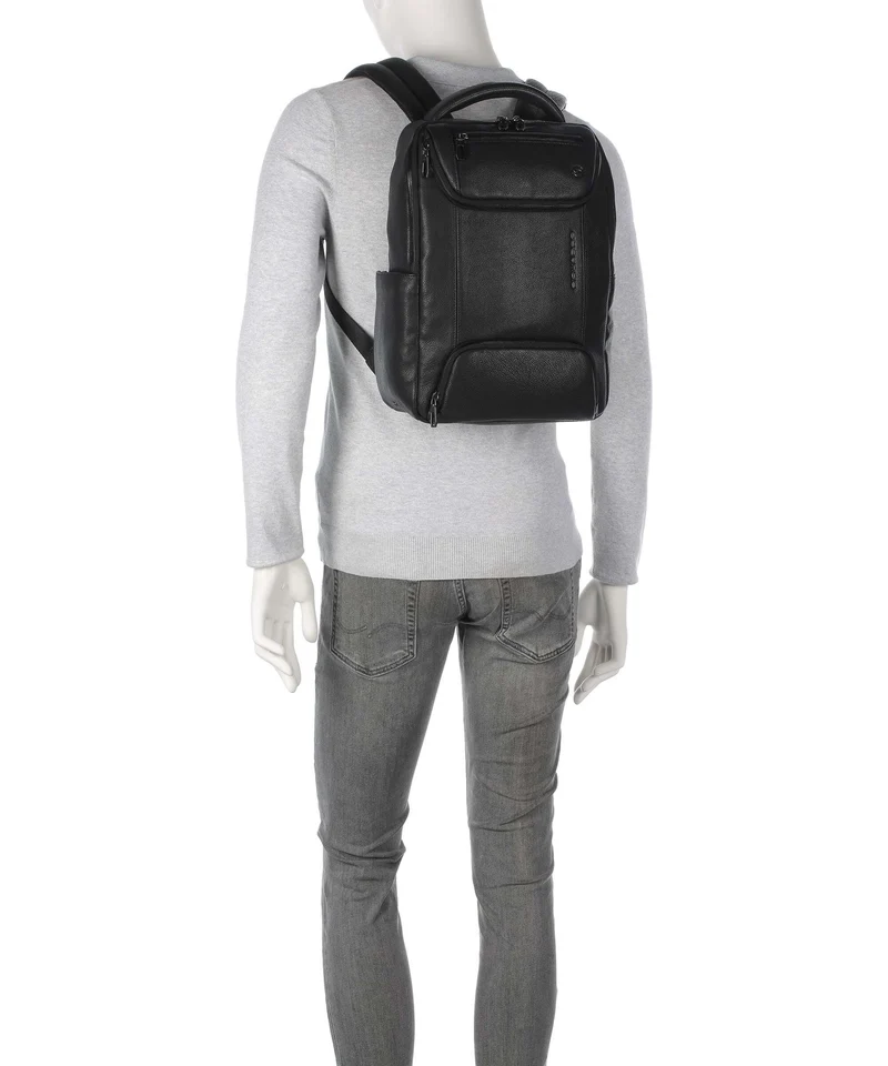 Piquadro S134 Rucksack black
