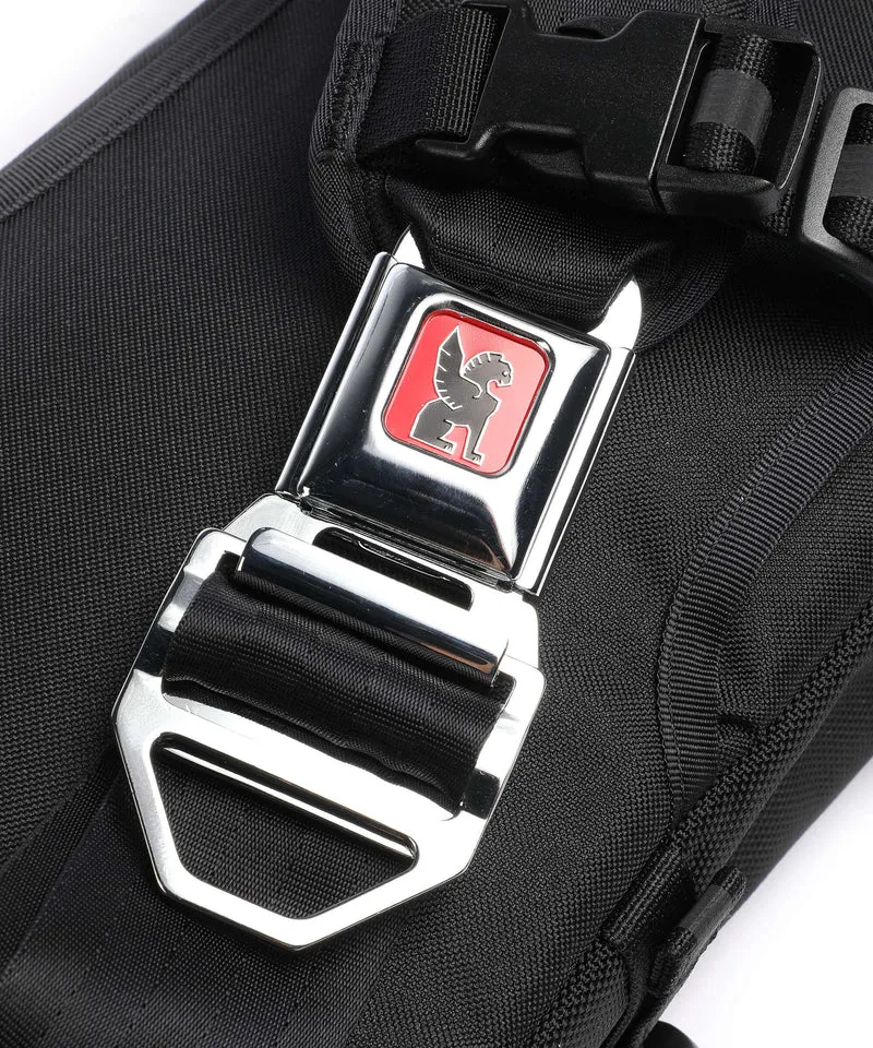 Chrome Kadet Slingbag black tarp