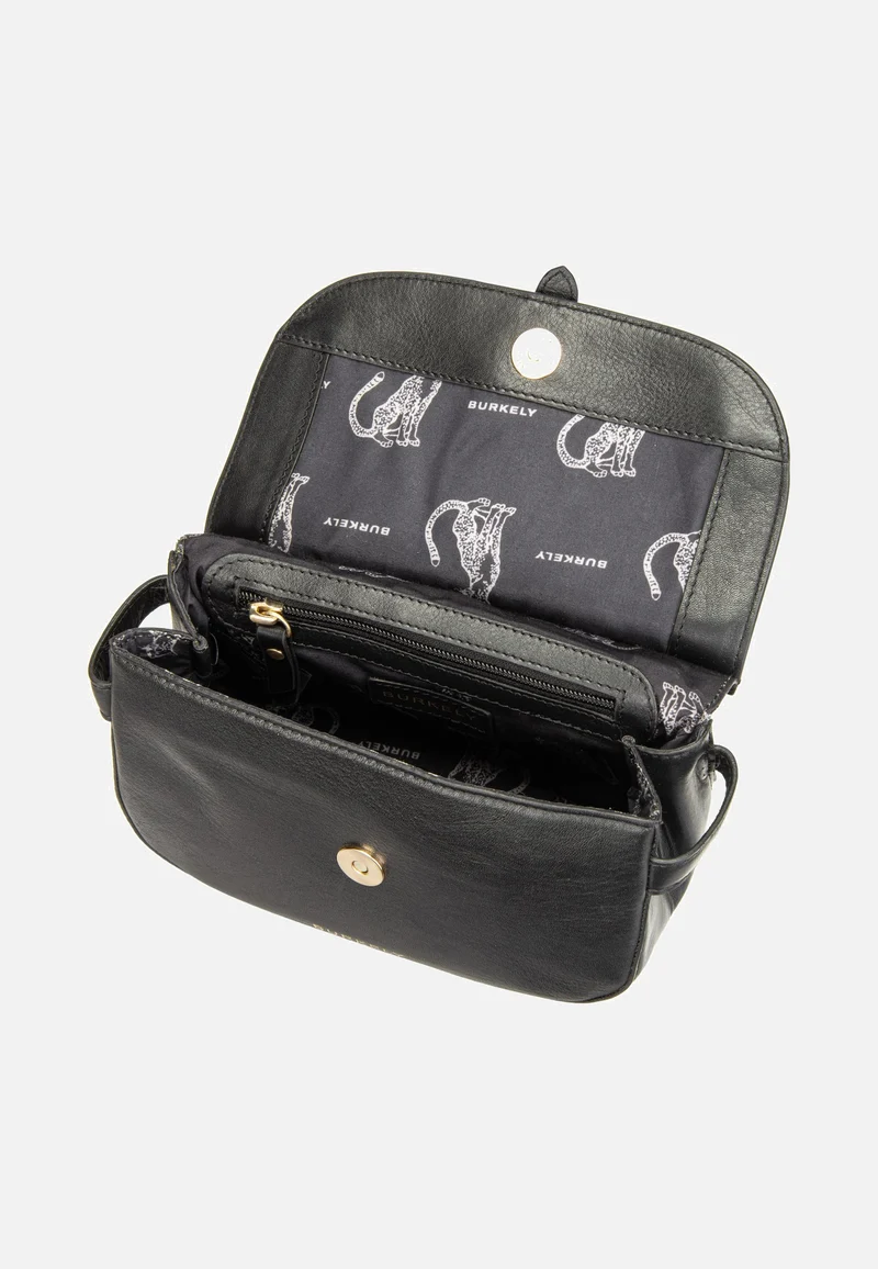 Demi 1001903 Black - Satchel