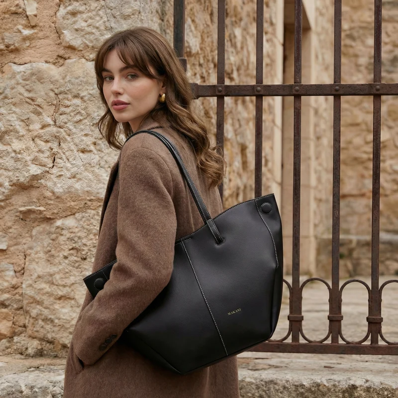 EMALIA - BLACK