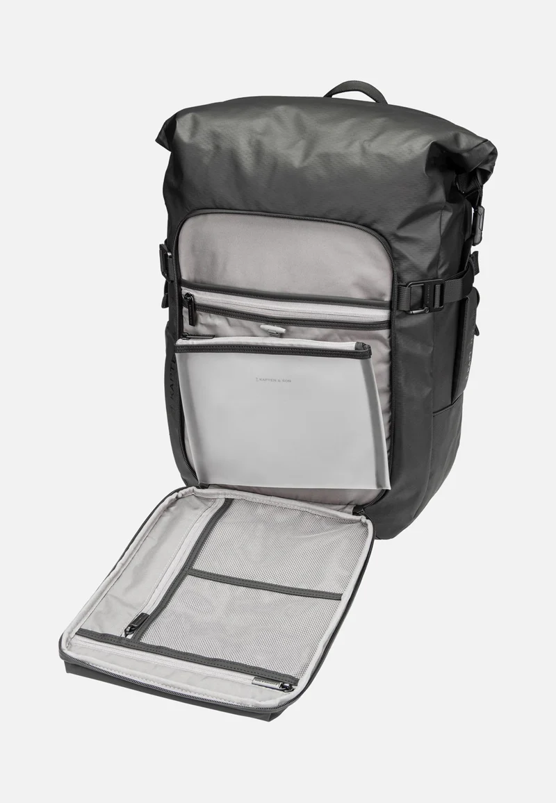 Lisbon Pro Rolltop S All Black - Rucksack