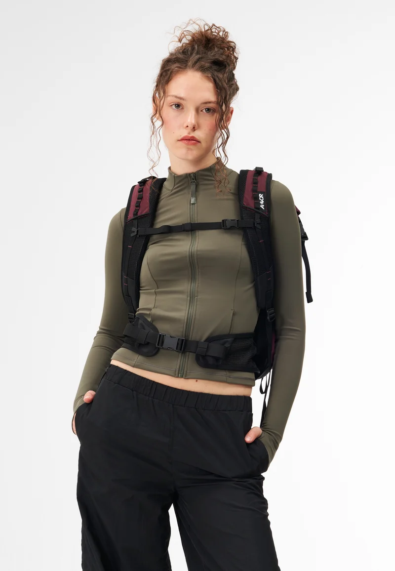 Active Pack Burgundy - Rolltop Rucksack