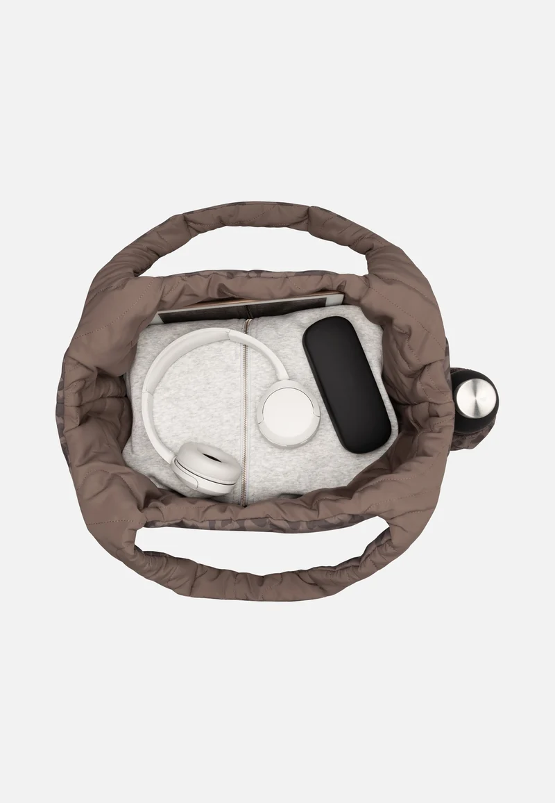 Cleo Brown Leo - Shopper