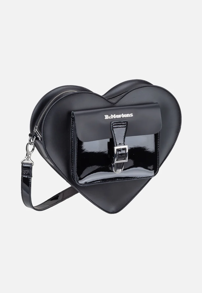 Heart Backpack Black Kiev Patent Lamper Smooth - Rucksack