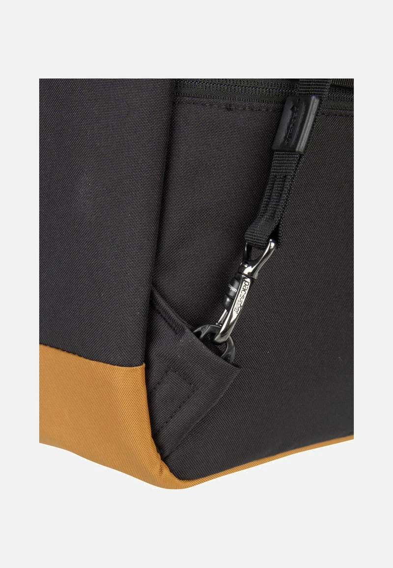 GO 25L Jet Black - Rucksack