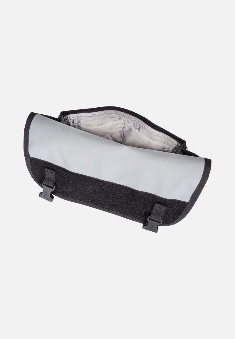 Classic XS Earth - Messenger Bag