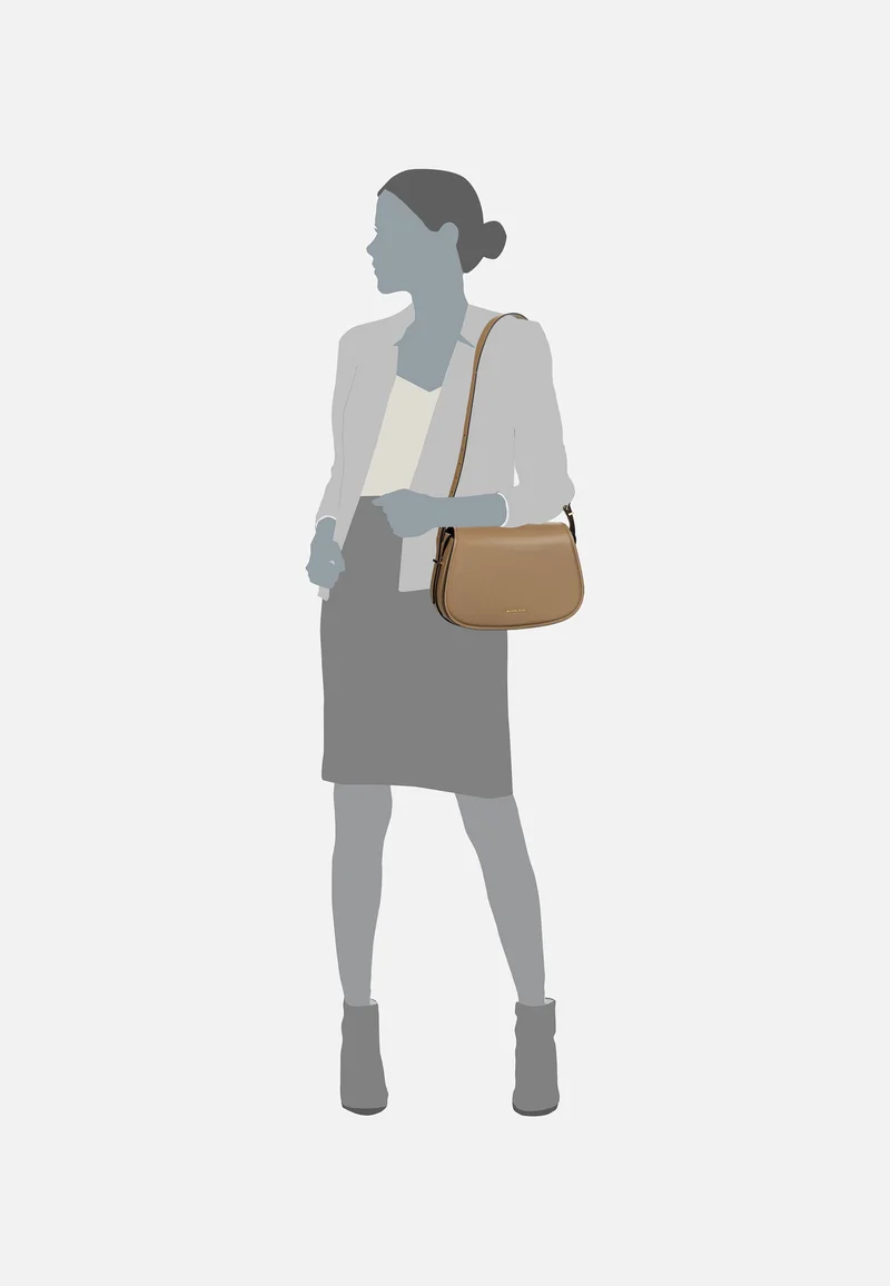 Lydia MD Flap Husk - Saddle Bag