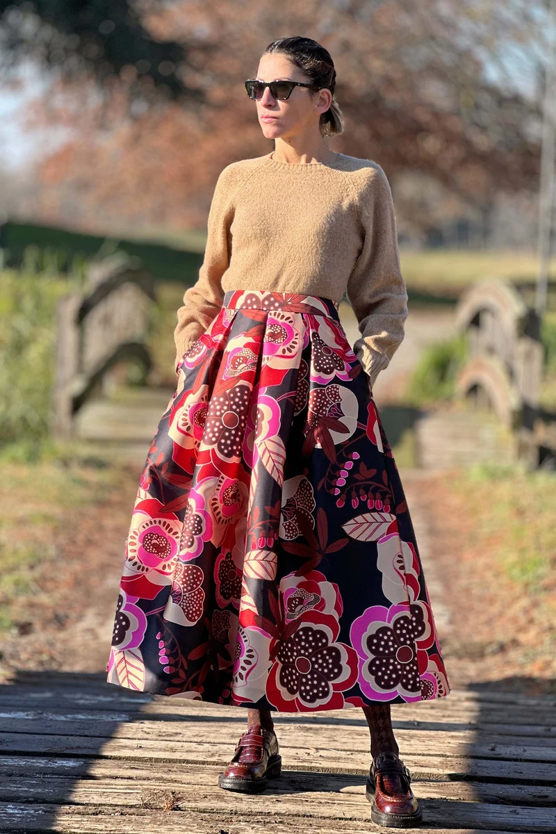 Garden Black Skirt