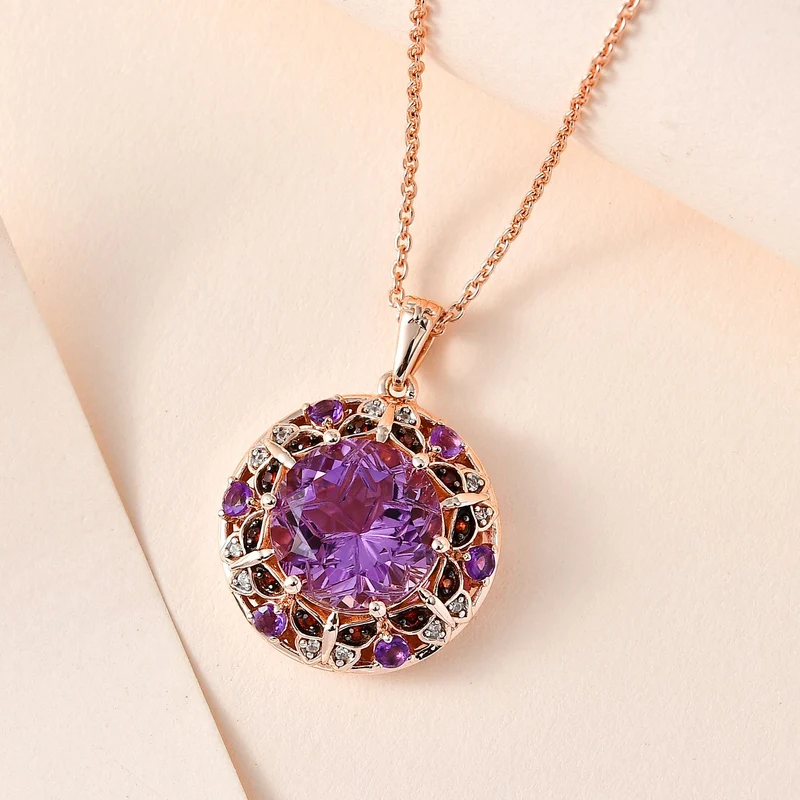GP Trionfo Kollektion - AA Rose De France Amethyst, Afrikanischer Amethyst Anhänger mit Kette, 925 Silber Roségold Vermeil, ca. 9.37 ct