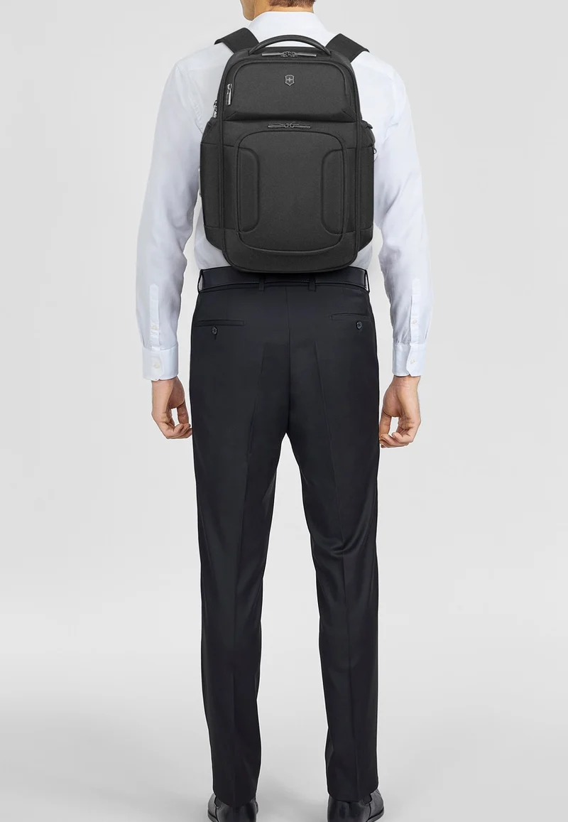 Werks Traveler 7.0 Deluxe Black - Rucksack