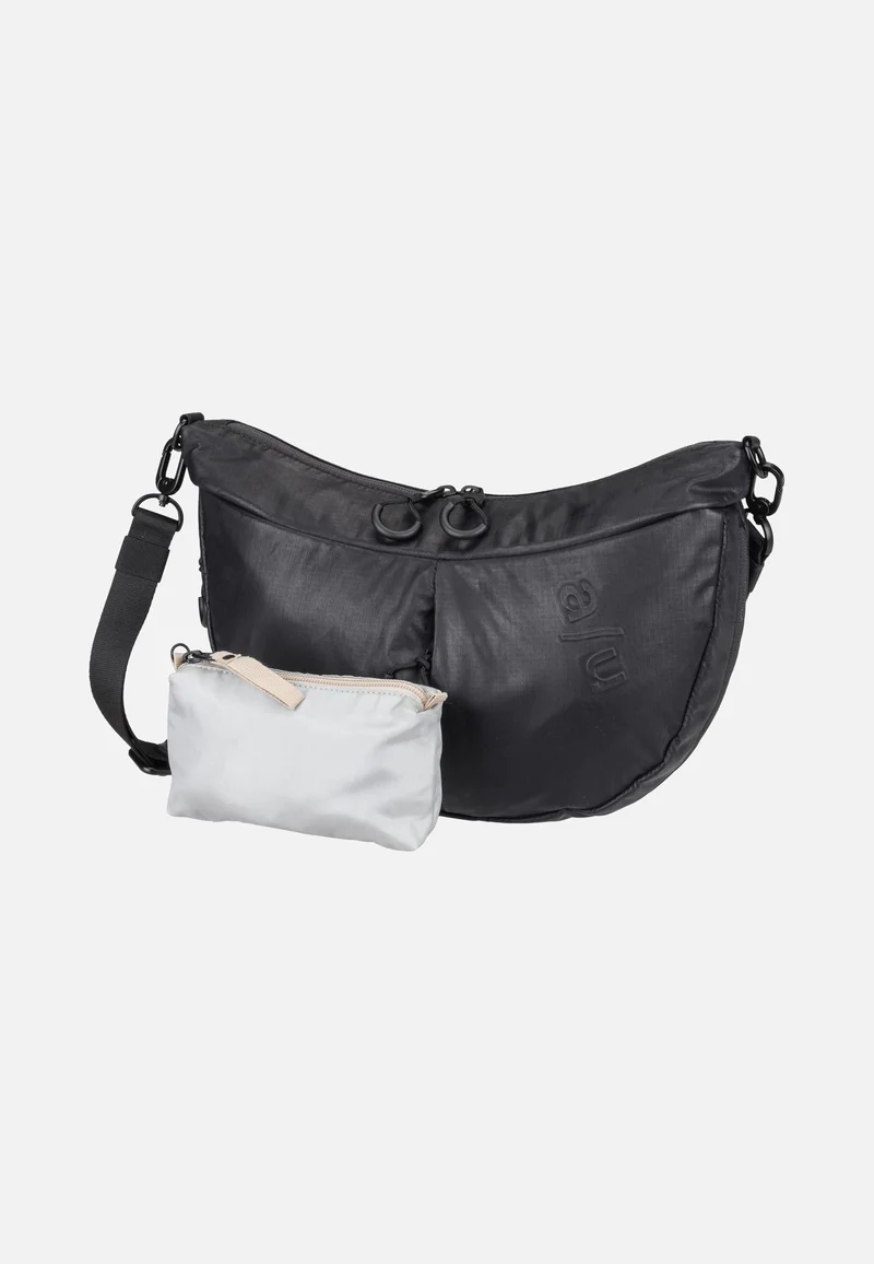 Toyo Black - Crossbody Bag