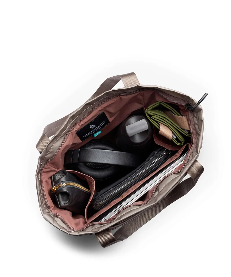 Bellroy Laneway 18 Rucksack-Tasche fawn