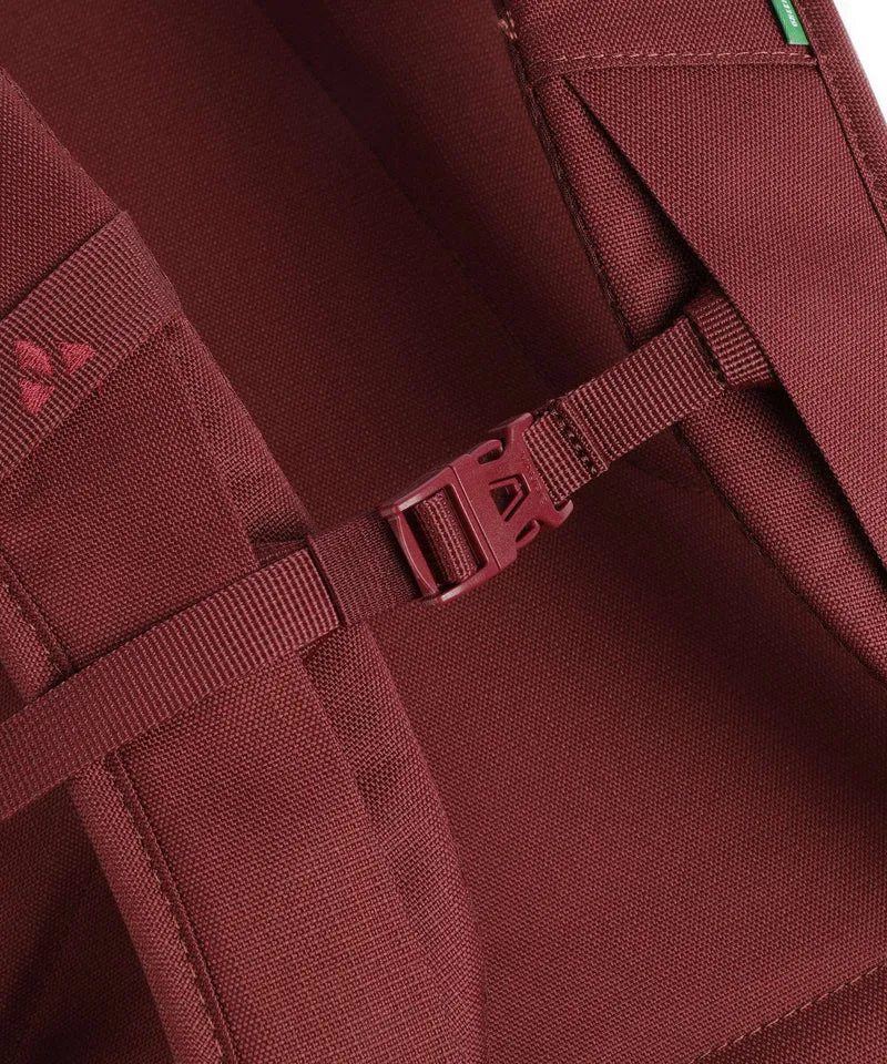 Vaude Okab II Rolltop Rucksack dark cherry