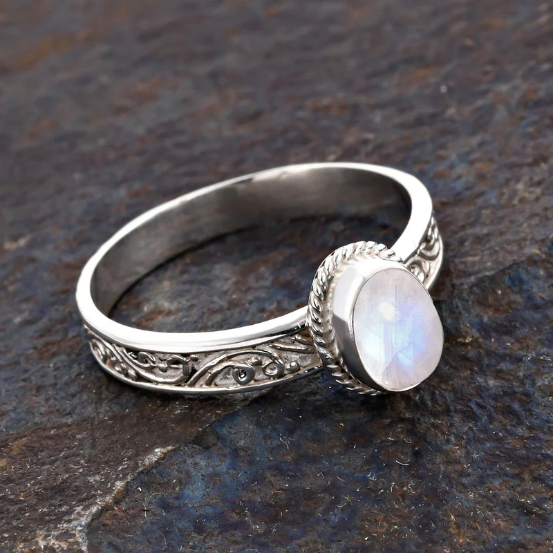 Royal Bali - Regenbogen Mondstein Ring, 925 Silber ca. 1,40 ct