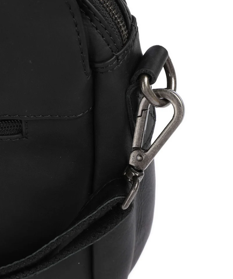 The Chesterfield Brand Wax Pull Up Cow Porlezza Schultertasche black