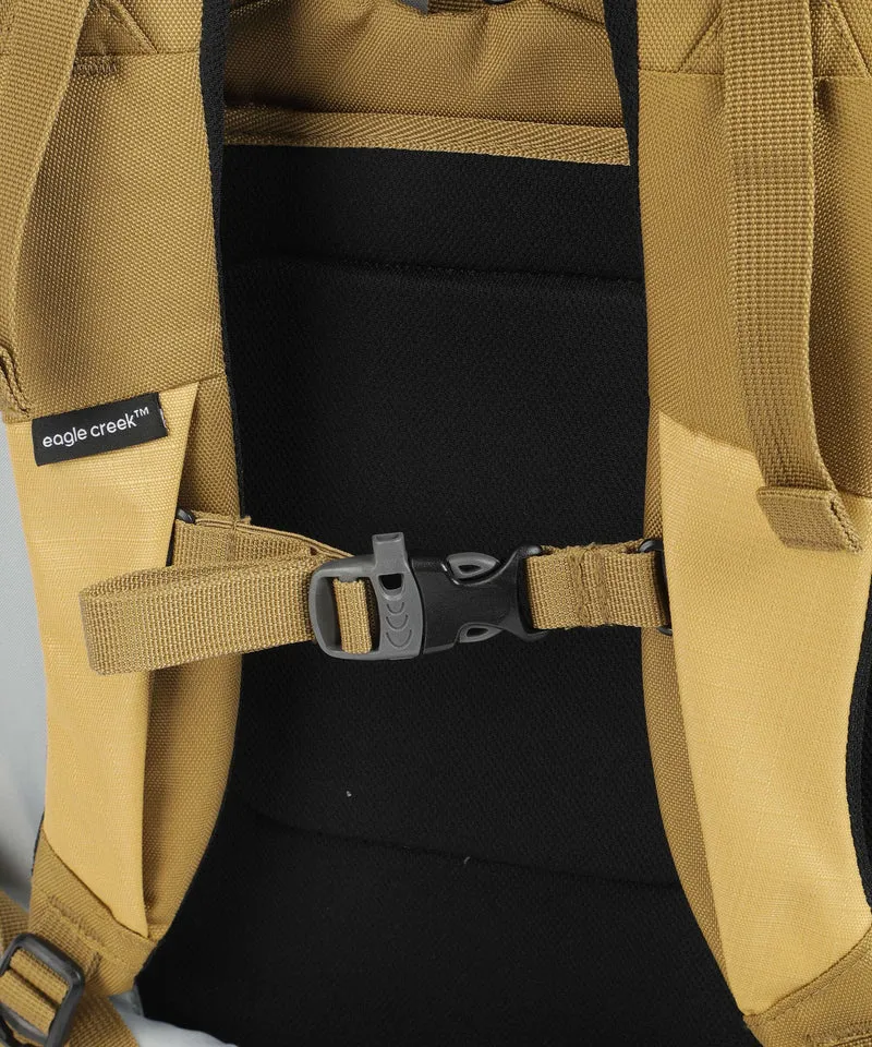 Eagle Creek Expanse Convertible 85 Rucksack-Trolley gold