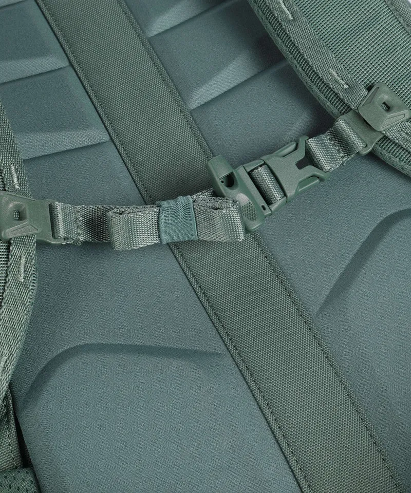 Thule Landmark 60 Reiserucksack hazy green