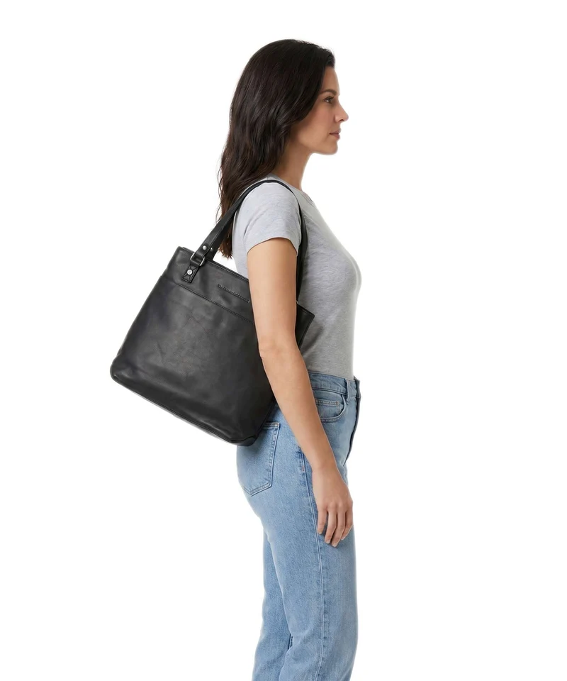 The Chesterfield Brand Wax Pull Up Cow Raynor Rucksack-Tasche black