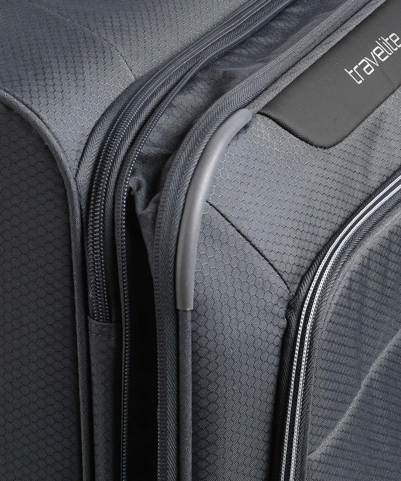 Travelite Skaii 4-Rollen Trolley gipfelgrau