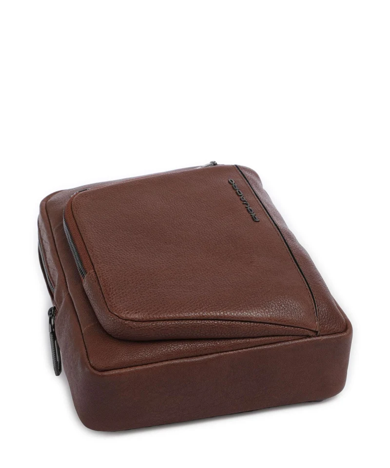 Piquadro S134 Umhängetasche brown