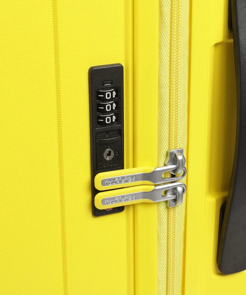American Tourister Rejoy 4-Rollen Trolley electric yellow