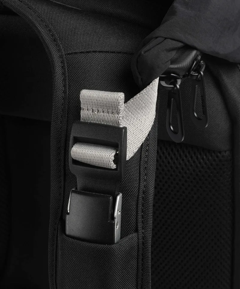 Côte&Ciel Nile S Rucksack black
