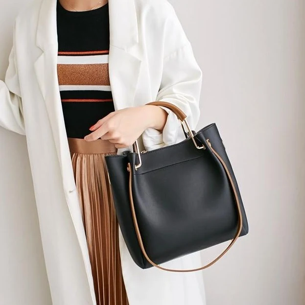 RETRO Vegane Lederhandtasche mit Schulterriemen