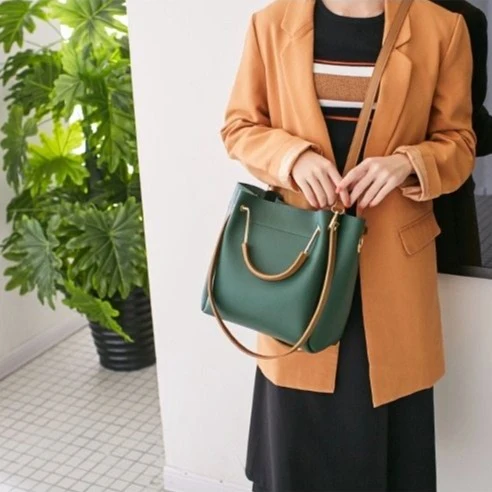 RETRO Vegane Lederhandtasche mit Schulterriemen