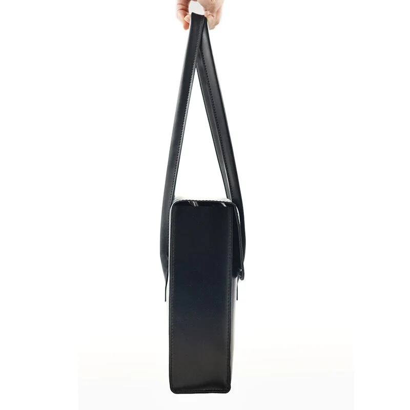 VINTAGE Laptop-Handtasche aus veganem Leder