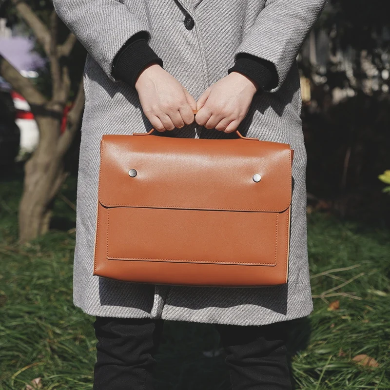 RETRO Laptoptasche aus veganem Leder