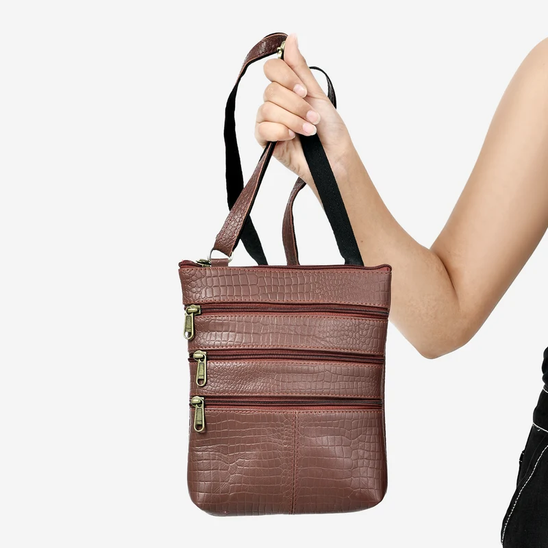 CLOSE OUT - Echtleder Crossbody Tasche mit Kroko Prägung, Multi-Fächer, 20 x 24 cm, Cognac