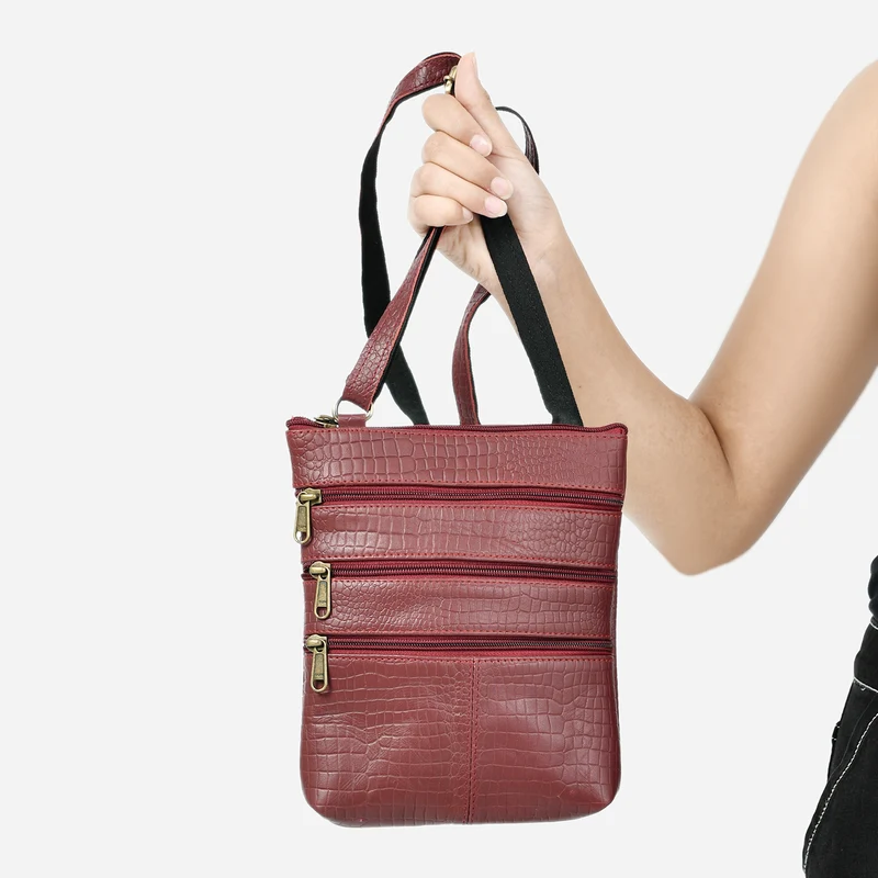 CLOSE OUT - Echtleder Crossbody Tasche mit Kroko Prägung, Multi-Fächer, 20 x 24 cm, Cognac
