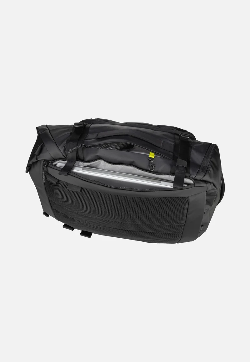 Impulse Pack Jet Black - Reiserucksack