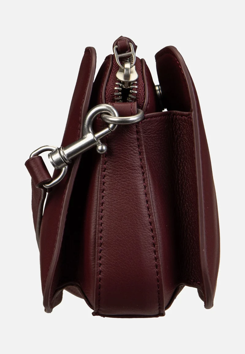 Luka Harris S Pomegranate - Crossbody Bag