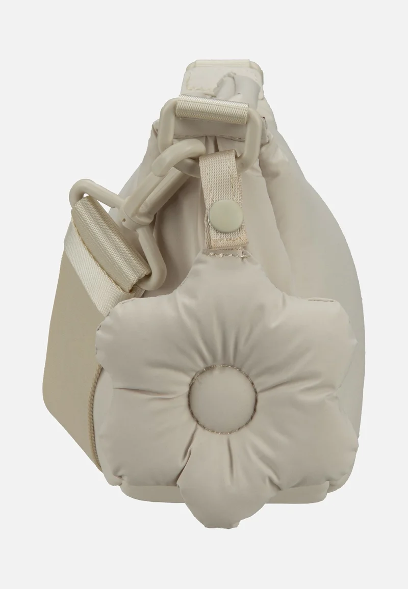 Hannah HA50 Off White - Schultertasche