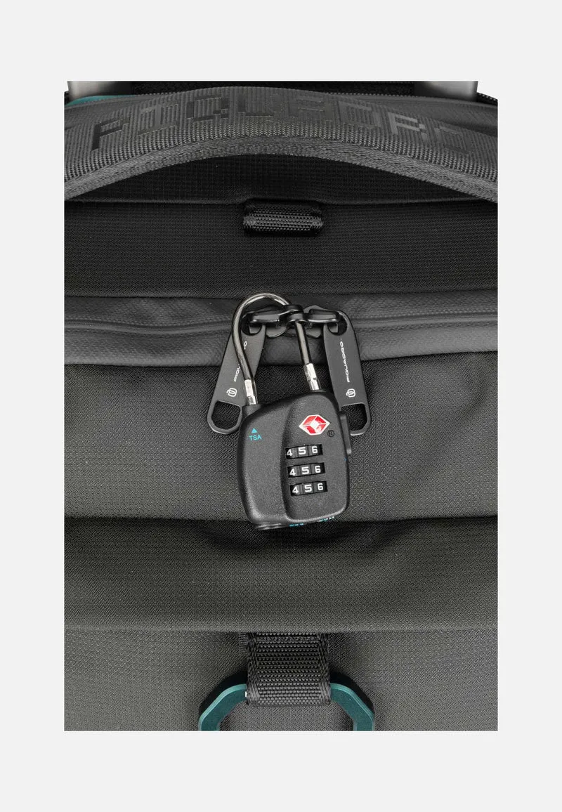 Corner 2.0 Cabin Spinner 6377 Nero - Koffer