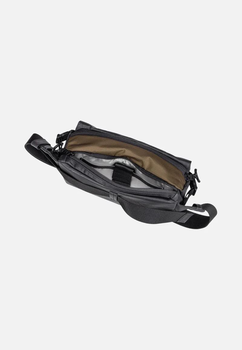Ishikari RE Black - Sling Bag