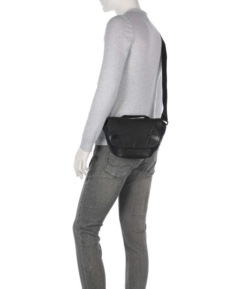 Aunts & Uncles Japan Kazo Umhängetasche black
