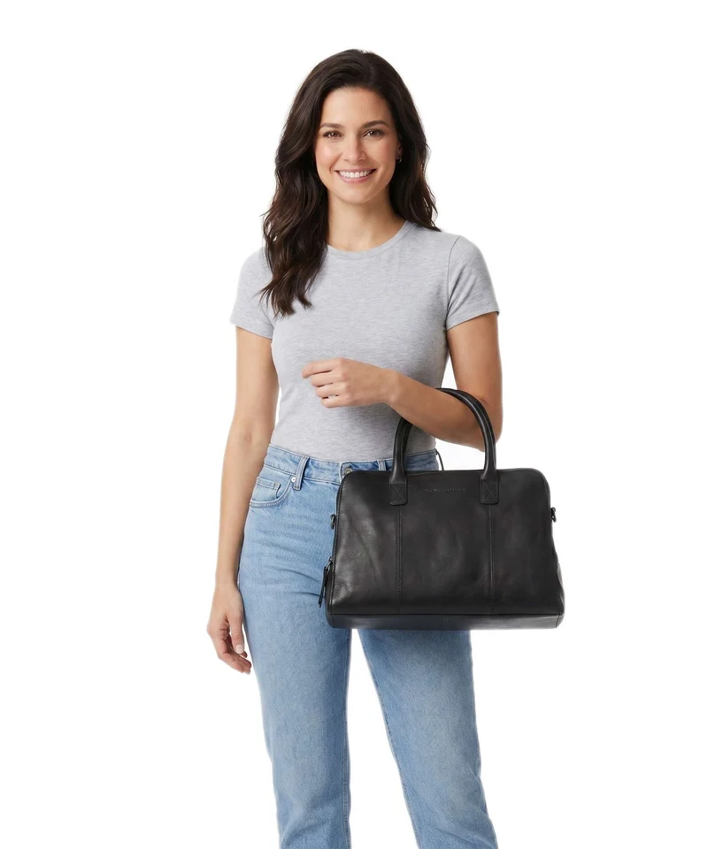 The Chesterfield Brand Wax Pull Up Cow Layton Handtasche black