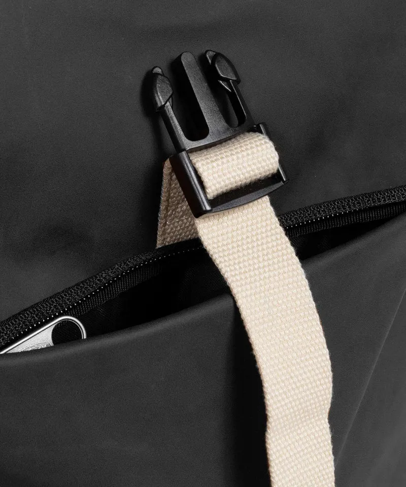 Eastpak Up Rolltop Rucksack upgrained black